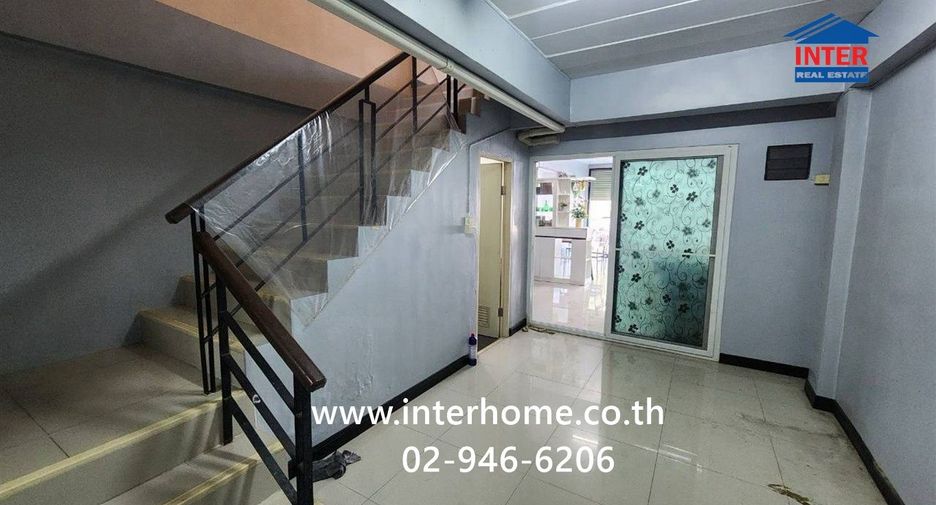 For sale 4 ベッドルーム retail Space in Sam Phran, Nakhon Pathom