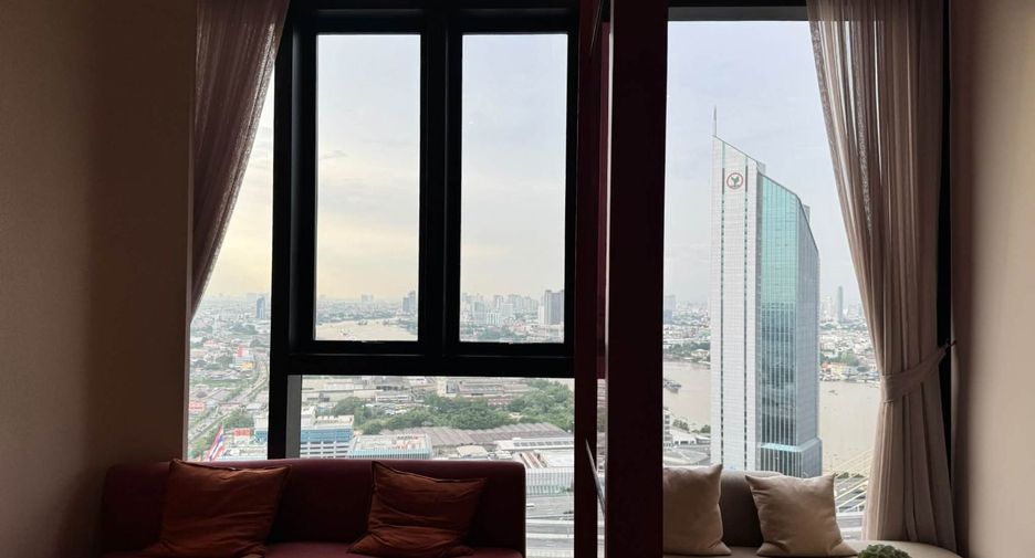 For rent 2 bedrooms condo in Rat Burana, Bangkok