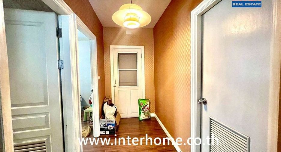 À vendre 3 chambres maison à Pak Kret, Nonthaburi
