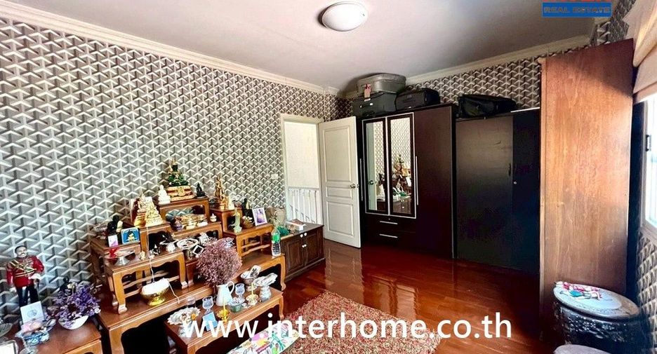 À vendre 3 chambres maison à Pak Kret, Nonthaburi