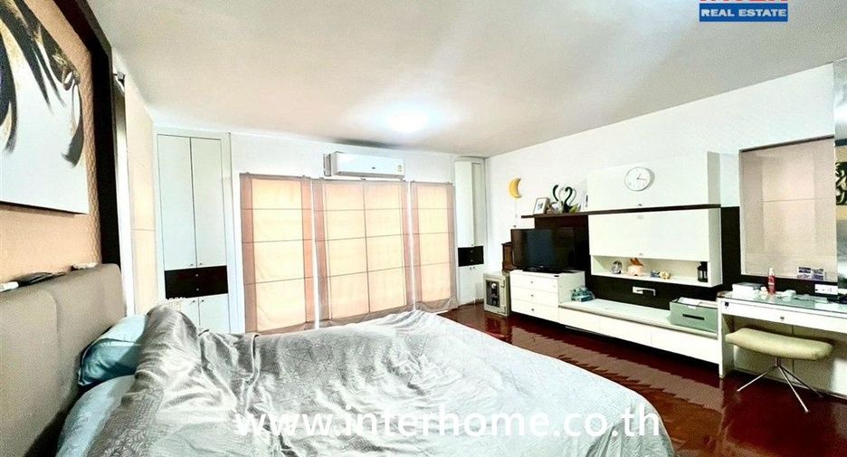 À vendre 3 chambres maison à Pak Kret, Nonthaburi