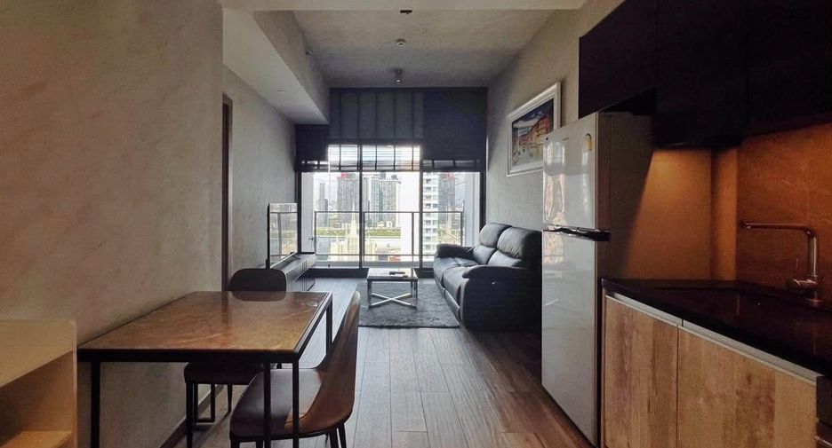 À louer 1 chambre condo à Watthana, Bangkok