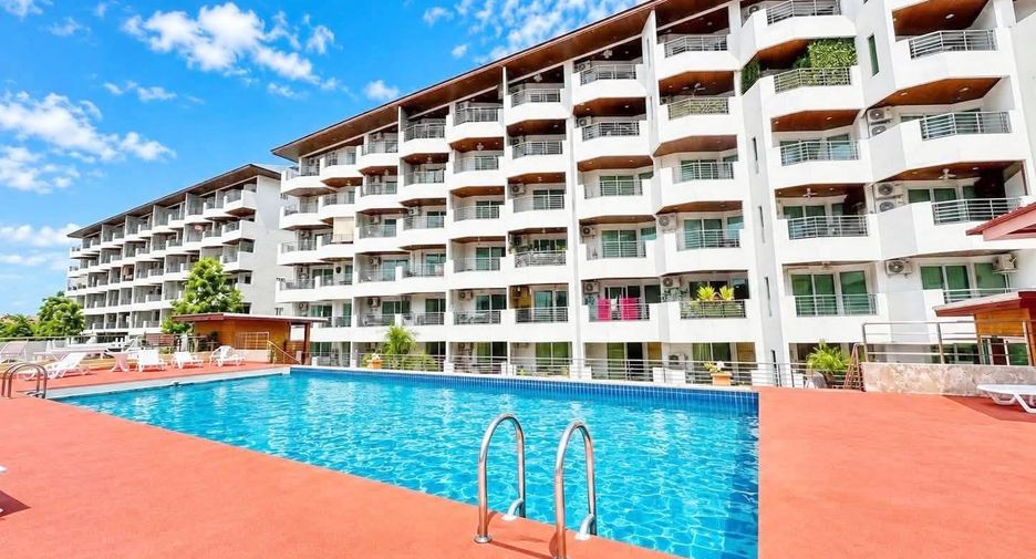 Продажа 2 спальни кондо в Йомтиен, Паттайя