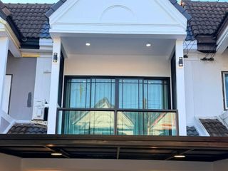 For sale 3 bedrooms townhouse in Bang Lamung, Chonburi