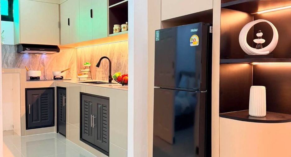 For sale 3 bedrooms townhouse in Jomtien, Pattaya