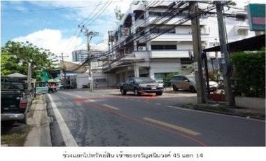 Gewerbefläche zum Kauf mit 1 Zimmer in Bang Phlat, Bangkok
