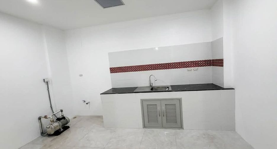 Casa en venta de 2 habitaciones en Bang Lamung, Chonburi