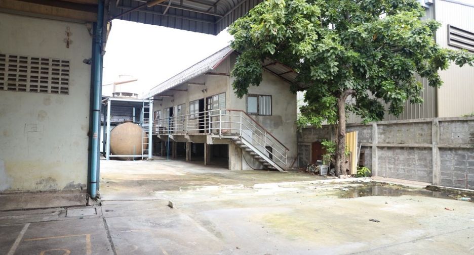 For rent 5 bedrooms warehouse in Bang Bon, Bangkok