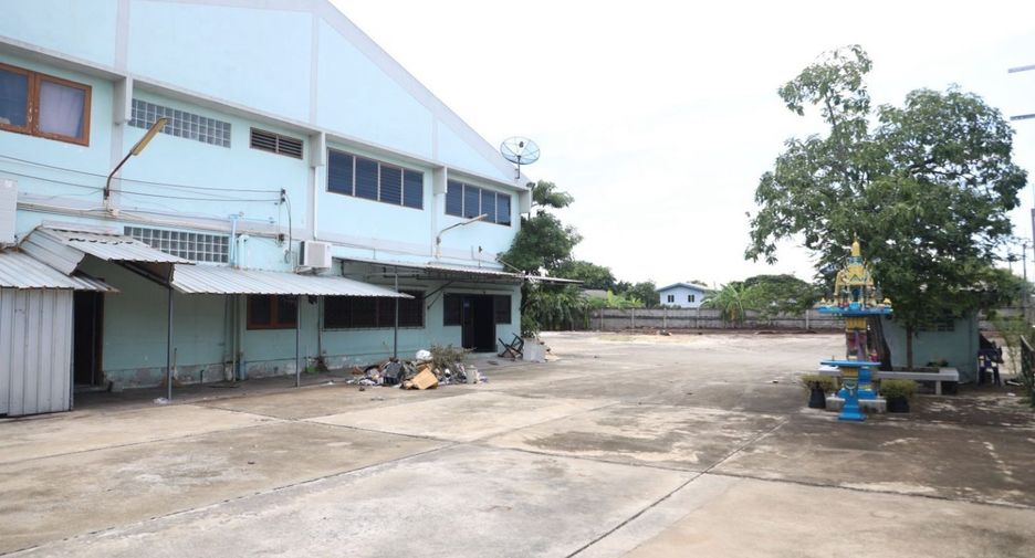 For rent 5 bedrooms warehouse in Bang Bon, Bangkok