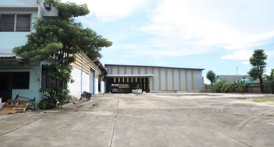 For rent 5 bedrooms warehouse in Bang Bon, Bangkok