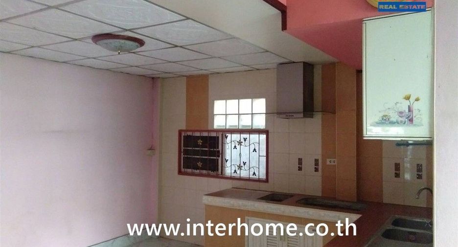 Продажа 2 спальни дом в Мин Бури, Бангкок