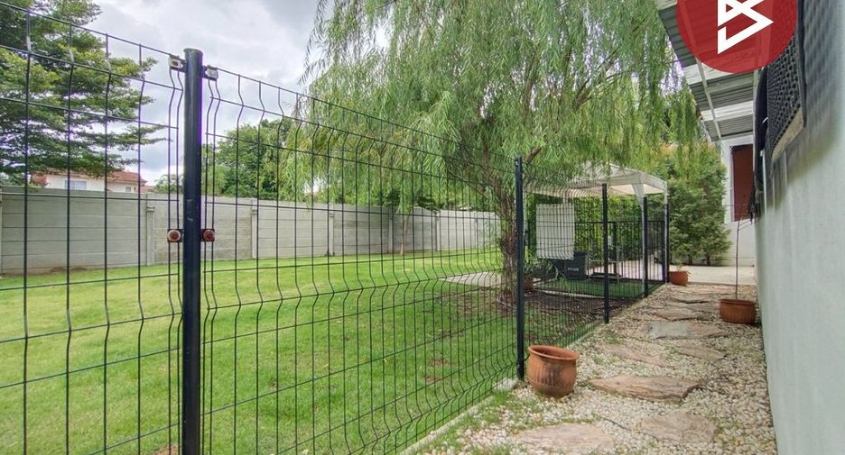 For sale 2 bedrooms house in Nong Khaem, Bangkok