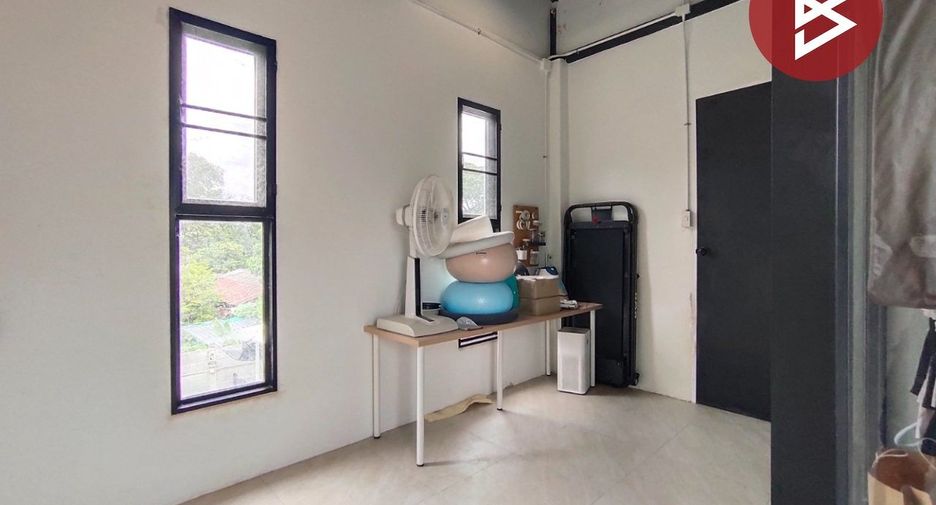For sale 2 bedrooms house in Nong Khaem, Bangkok