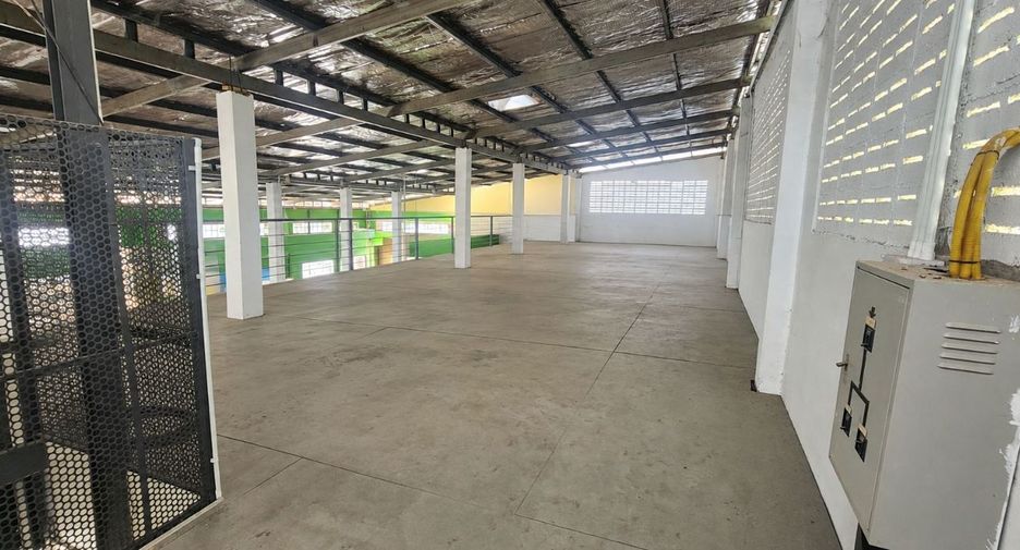 Oficina en alquiler de 1 habitaciones en Mueang Lamphun, Lamphun