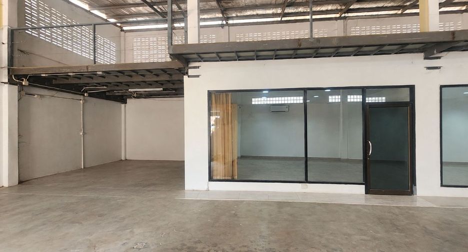 Oficina en alquiler de 1 habitaciones en Mueang Lamphun, Lamphun