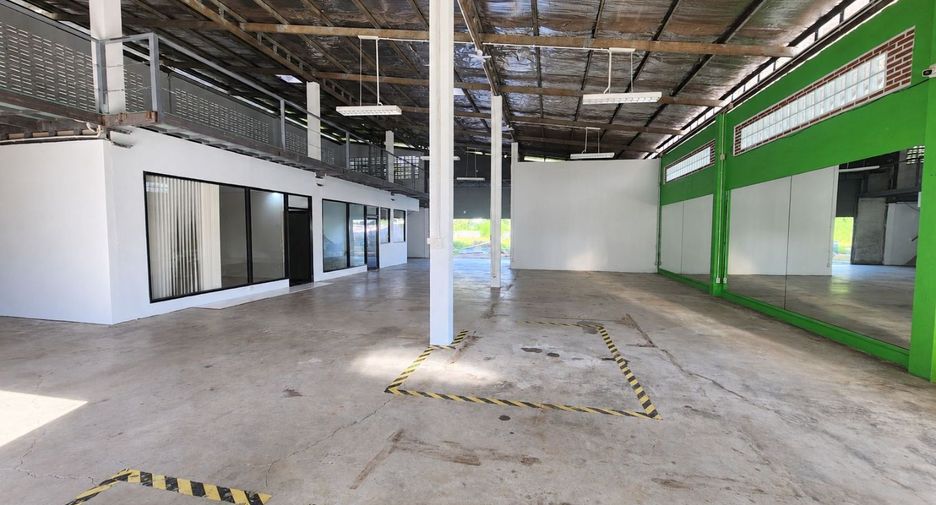 Oficina en alquiler de 1 habitaciones en Mueang Lamphun, Lamphun
