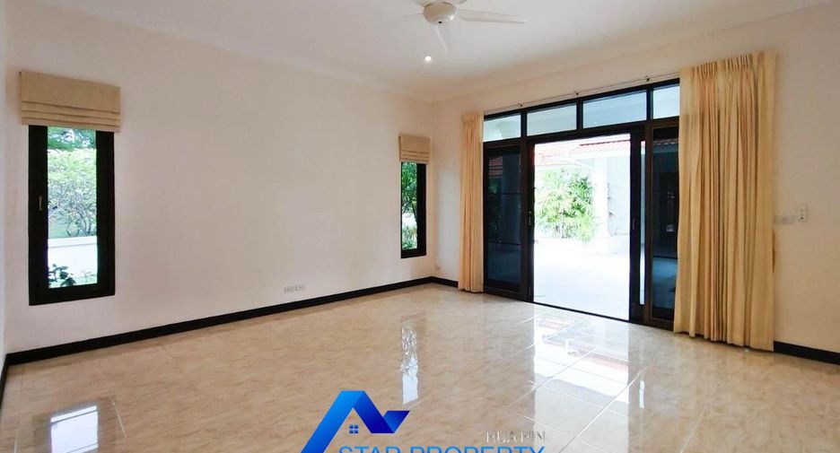 For sale 3 bedrooms villa in Cha Am, Phetchaburi
