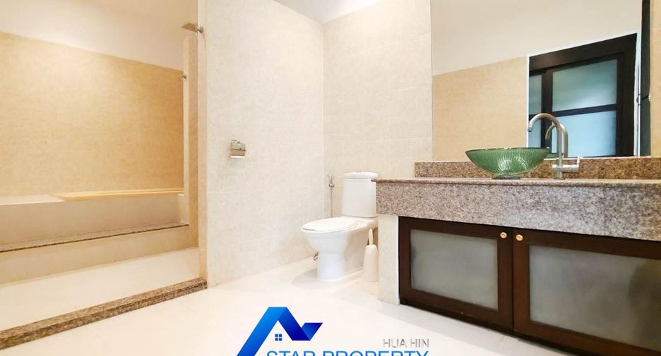 For sale 3 bedrooms villa in Cha Am, Phetchaburi