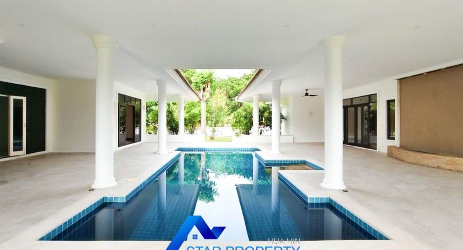 For sale 3 bedrooms villa in Cha Am, Phetchaburi