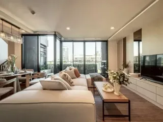 For rent そして for sale 3 ベッドルーム condo in Phra Khanong, Bangkok