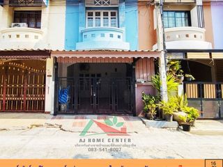 For sale 2 bedrooms townhouse in Sai Noi, Nonthaburi