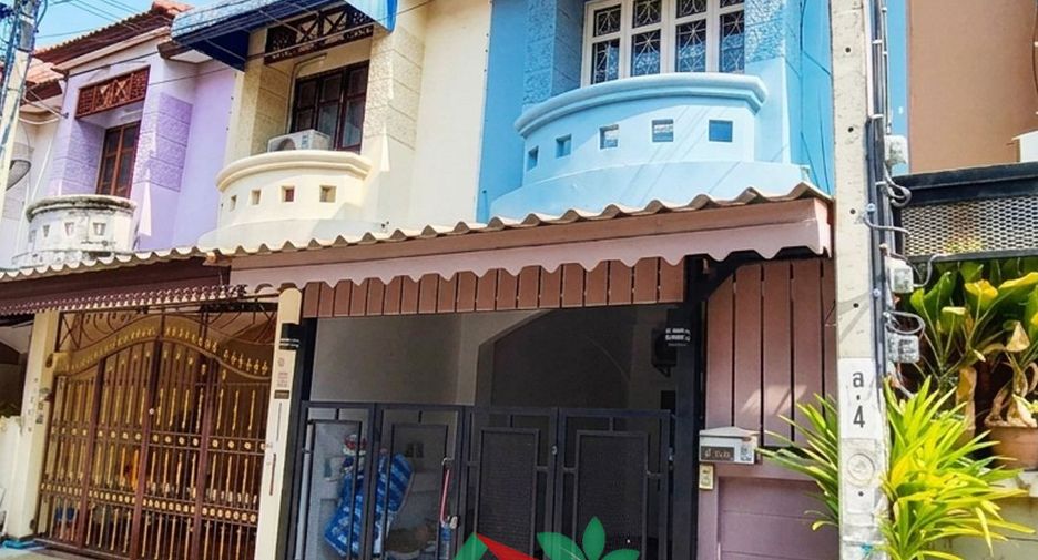 For sale 2 bedrooms townhouse in Sai Noi, Nonthaburi