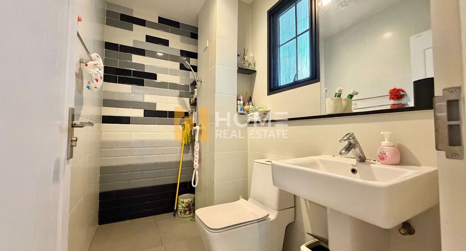 À vendre 5 chambres maison à Bang Kruai, Nonthaburi