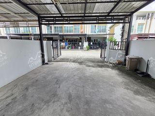 For sale 3 bedrooms townhouse in Mueang Nonthaburi, Nonthaburi
