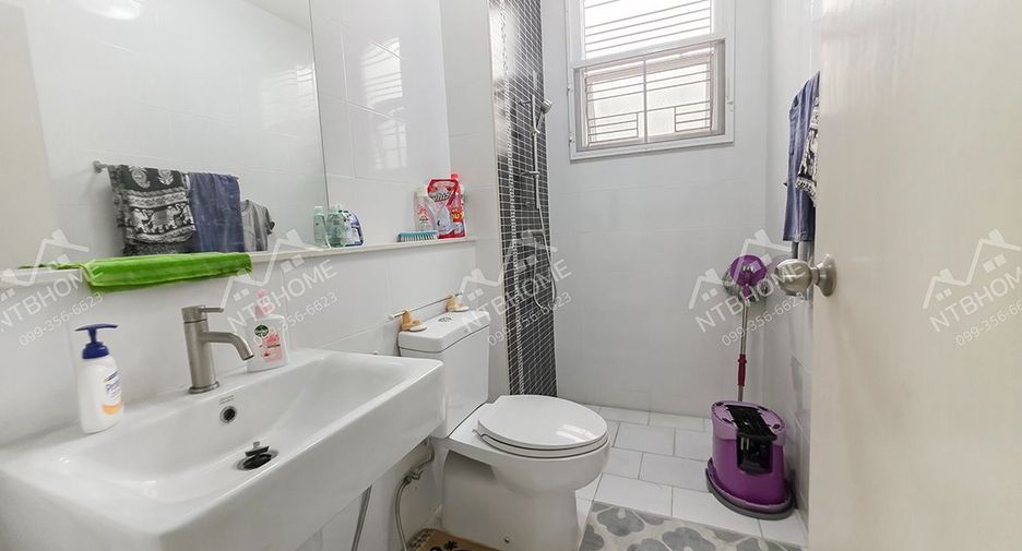 For sale 3 bedrooms townhouse in Mueang Nonthaburi, Nonthaburi