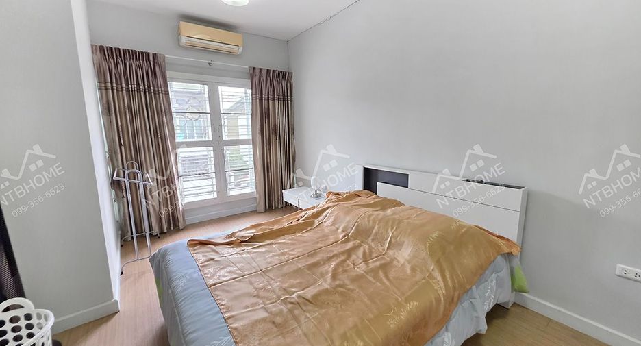 For sale 3 bedrooms townhouse in Mueang Nonthaburi, Nonthaburi