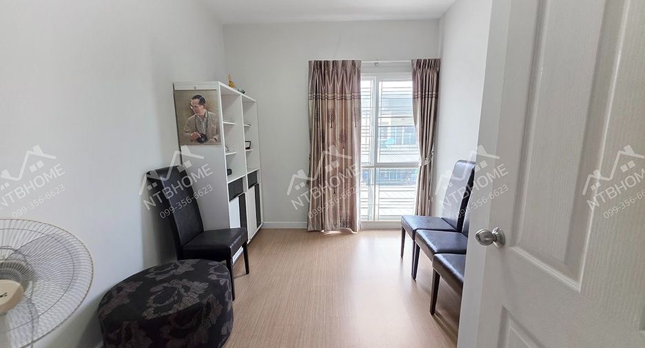 For sale 3 bedrooms townhouse in Mueang Nonthaburi, Nonthaburi