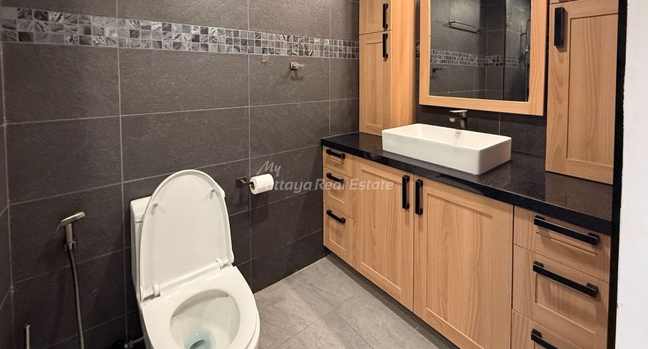 Condo en alquiler de 2 habitaciones en Na Jomtien, Pattaya