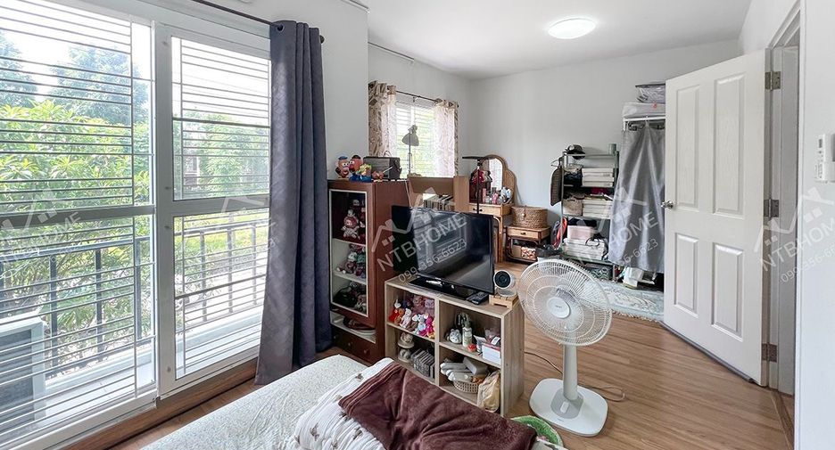 For sale 3 bedrooms townhouse in Bang Bua Thong, Nonthaburi