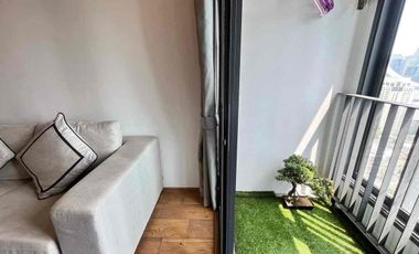 For sale 2 ベッドルーム condo in Pathum Wan, Bangkok