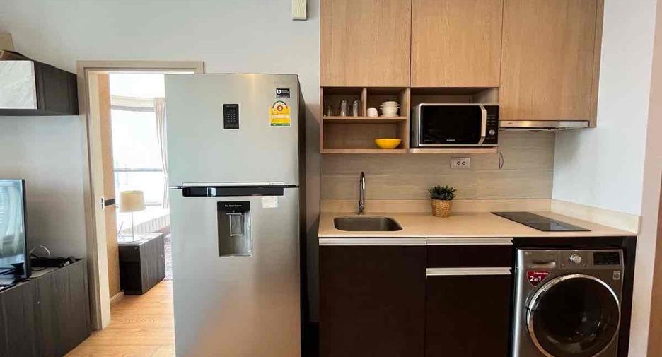 For sale 2 ベッドルーム condo in Pathum Wan, Bangkok