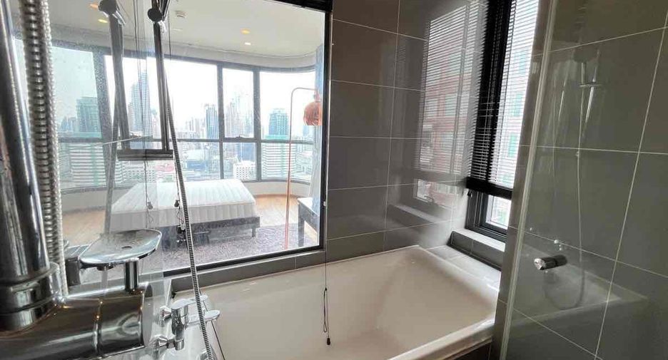 For sale 2 ベッドルーム condo in Pathum Wan, Bangkok