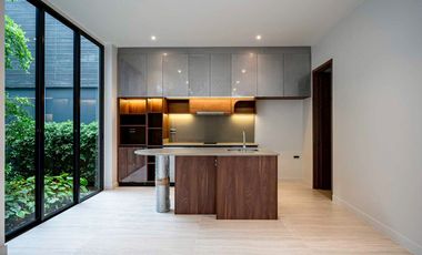 For sale 4 ベッドルーム house in Bang Kapi, Bangkok