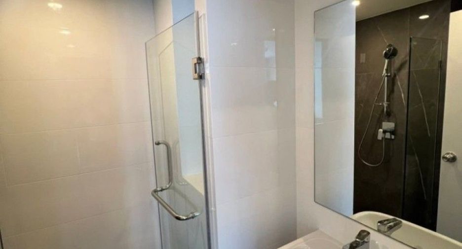 À vendre 1 chambre condo à Mueang Chon Buri, Chonburi