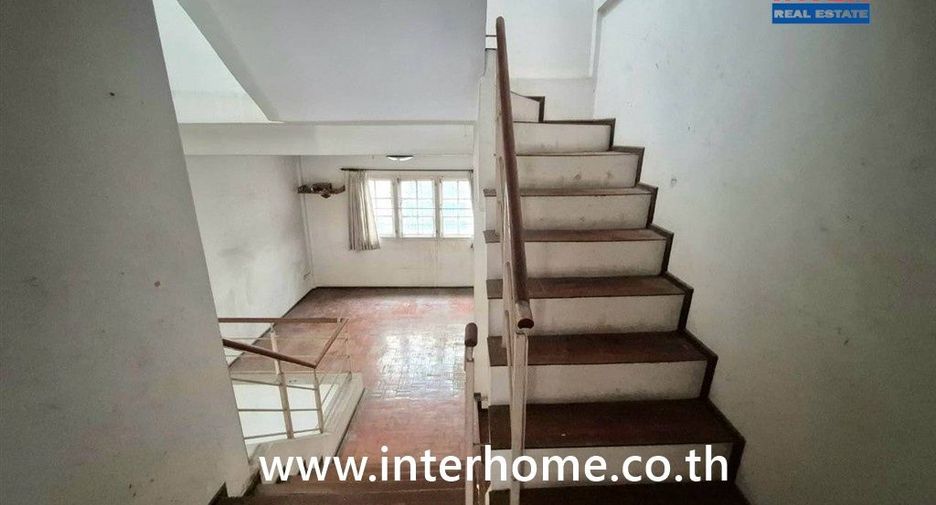 For sale 2 bedrooms townhouse in Pak Kret, Nonthaburi
