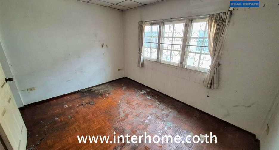 For sale 2 bedrooms townhouse in Pak Kret, Nonthaburi