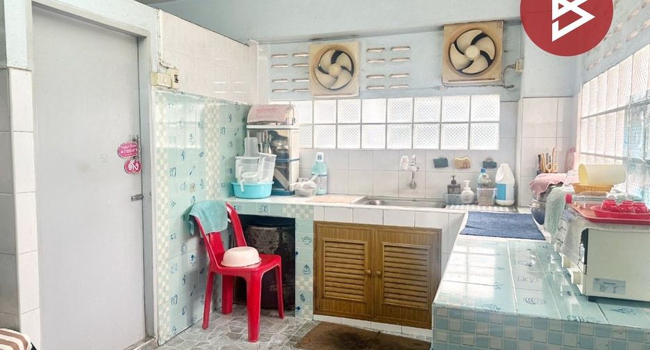Local comercial en venta de 5 habitaciones en Bang Bon, Bangkok