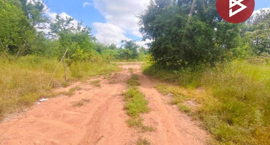 Terreno en venta en Non Thai, Nakhon Ratchasima