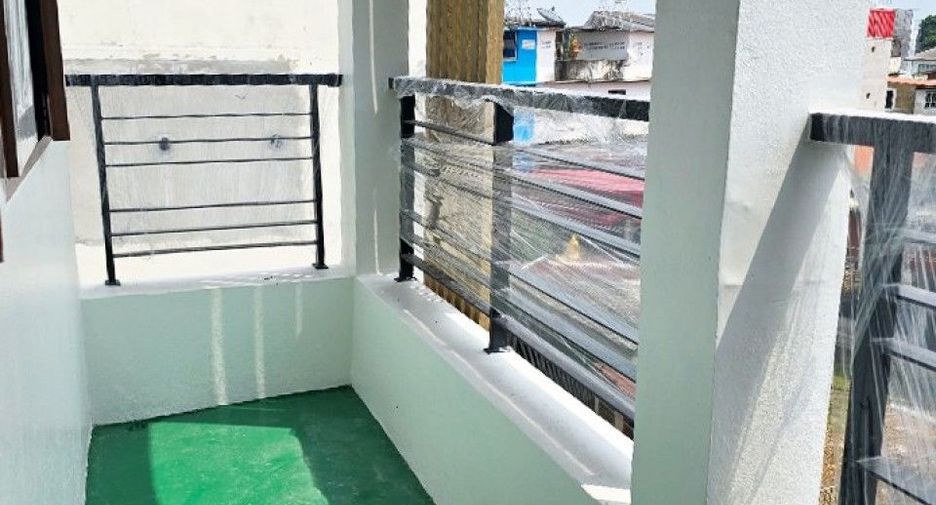 For sale retail Space in Mueang Phetchaburi, Phetchaburi