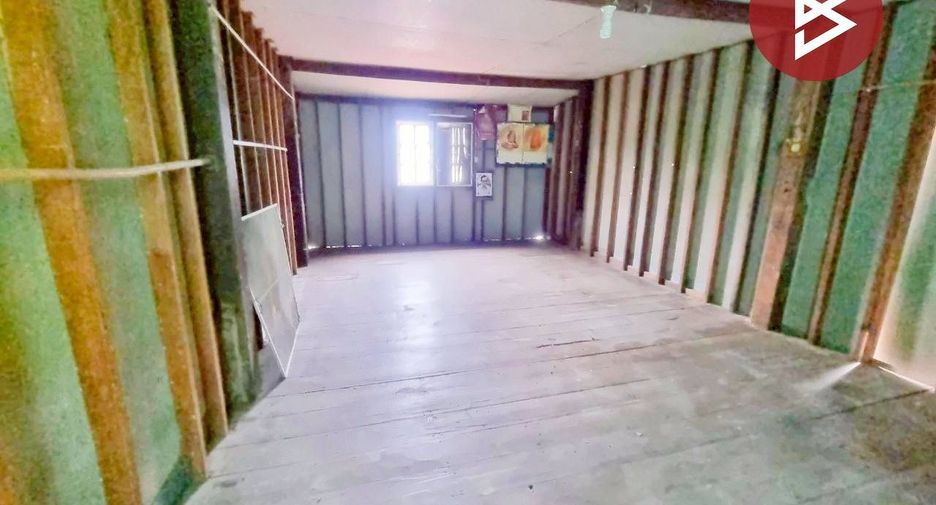 Reihenhaus zum Kauf mit 2 Zimmer in Mueang Khon Kaen, Khon Kaen