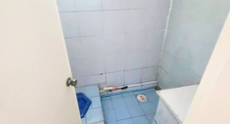 Reihenhaus zum Kauf mit 2 Zimmer in Mueang Khon Kaen, Khon Kaen