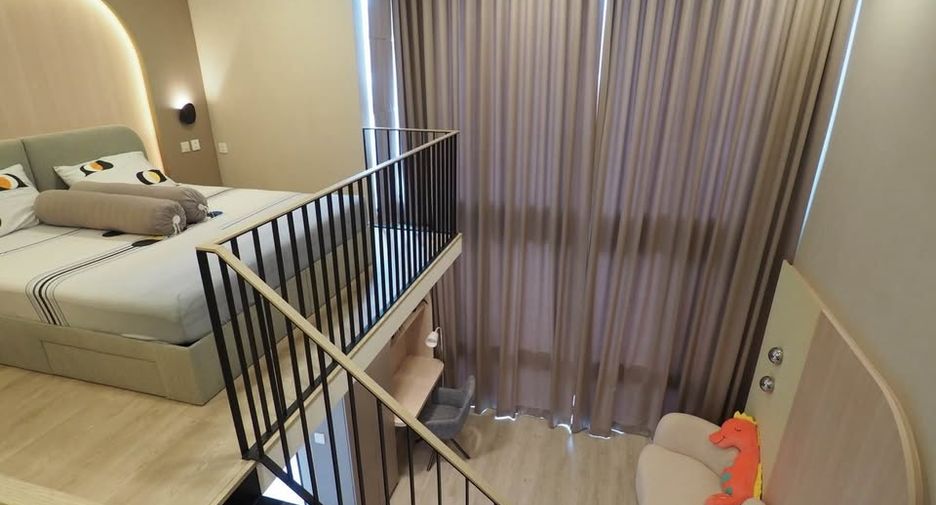 Casa en alquiler de 4 habitaciones en Saphan Sung, Bangkok