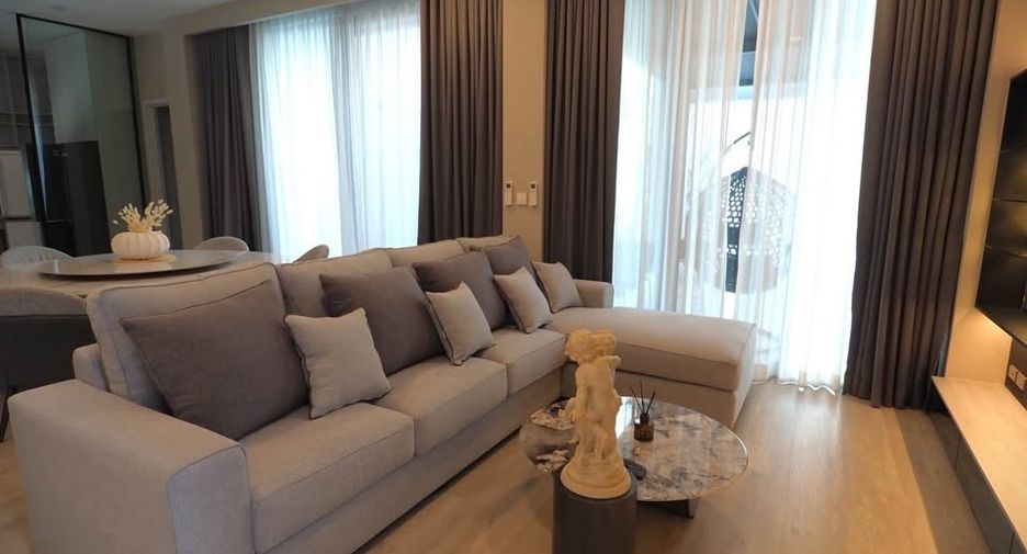 Casa en alquiler de 4 habitaciones en Saphan Sung, Bangkok