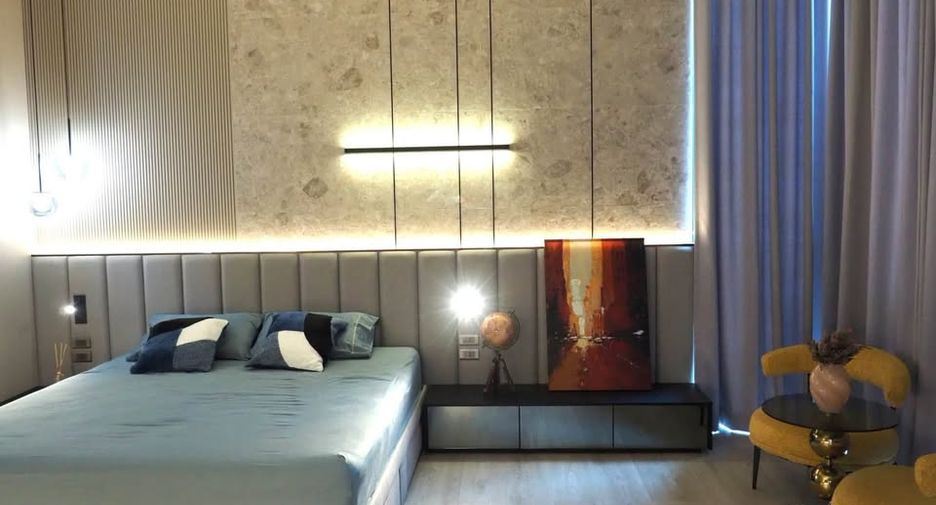 Casa en alquiler de 4 habitaciones en Saphan Sung, Bangkok