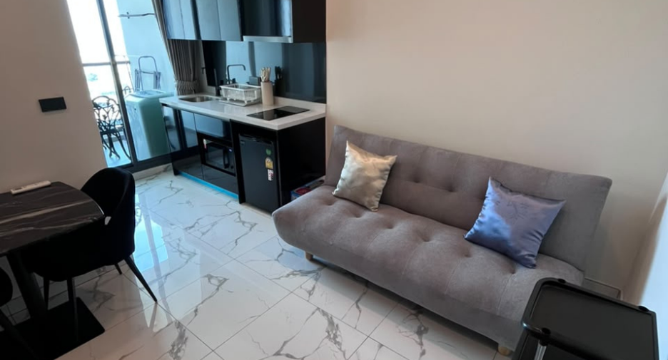 For rent 1 bed condo in Bang Lamung, Chonburi