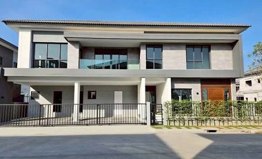 For rent 5 bedrooms house in Bang Phli, Samut Prakan